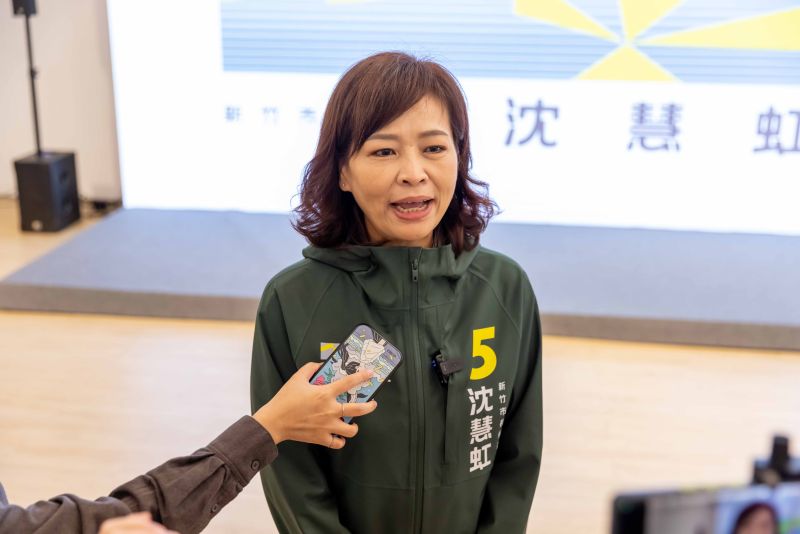 ▲沈慧虹表示，高虹安和宜蘭縣長林姿妙有很多共同點，金流來源、流向複雜。（圖／沈慧虹辦公室提供）