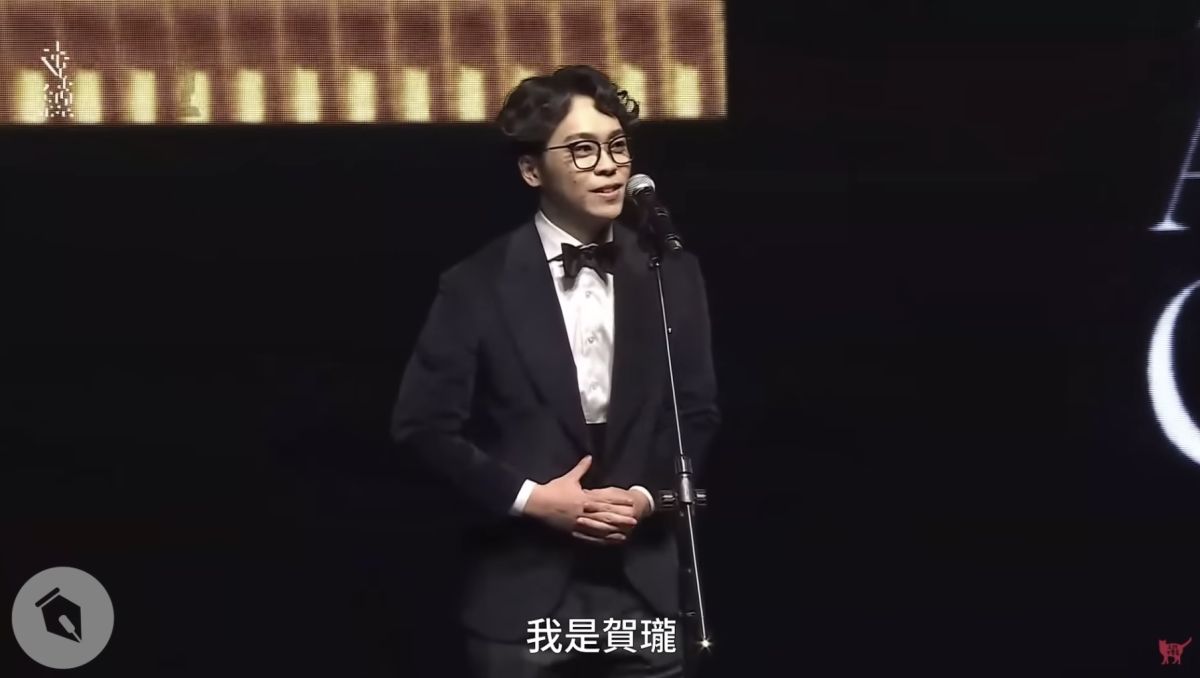 ▲賀瓏在中場時帶來脫口秀表演，多位YouTuber輪流被吐槽，讓現場氣氛嗨到最高點，也創造出許多經典片段。（圖／翻攝自YouTube頻道「賀瓏Hello」）