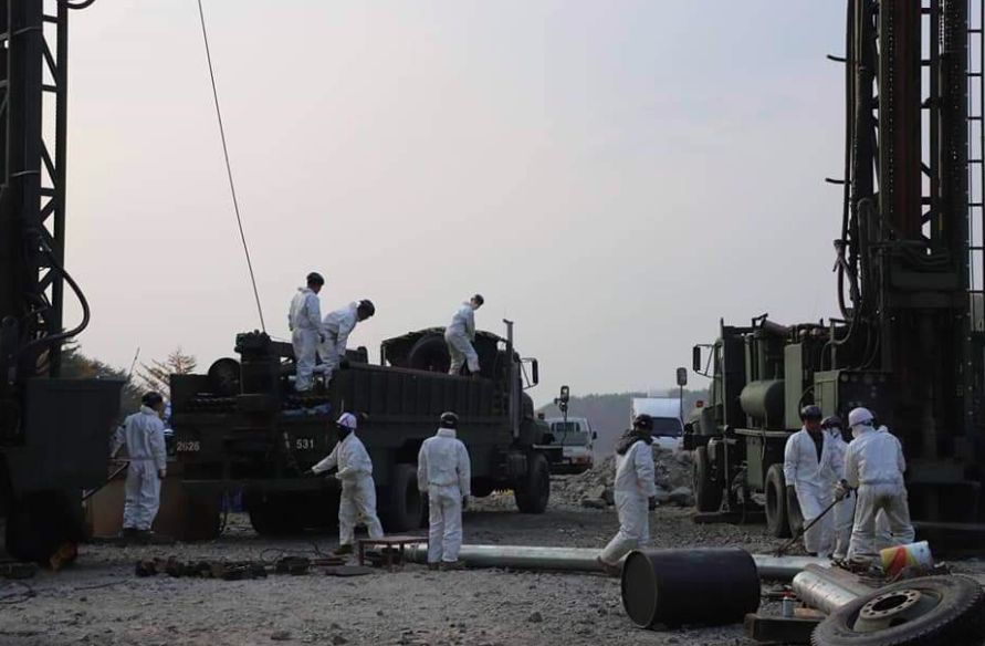 ▲南韓傳出礦坑坍塌意外，救援人員全力搶救9天終於救出受困礦工。（圖／翻攝自推特@0926kgj）