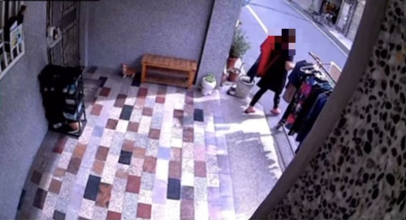 鄰居曬衣「跑到別人家」!1舉動超離譜 她怒:噁心至極
