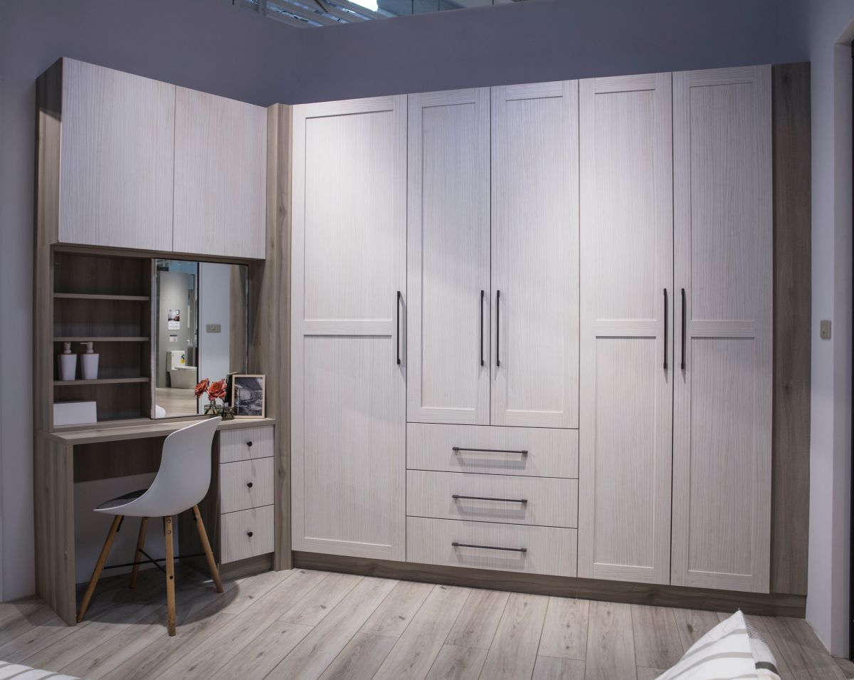 ▲年薪84萬元的女網友相中北市「2+1房」預售屋，離捷運站只要6分鐘，但網友見其分享的格局圖都搖頭勸阻。（示意圖／特力屋提供）