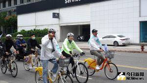 ▲黃珊珊舉行「偉大市民向前騎」活動，要在一天內騎完北市12行政區。（圖／記者呂炯昌攝，2022.11.06）