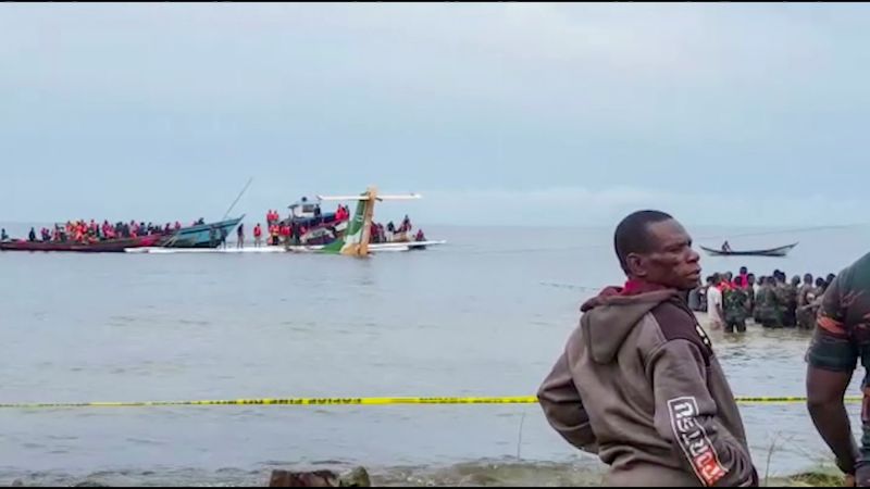 ▲坦尚尼亞6日發生一架載有43人的廉航客機，墜落非洲最大的維多利亞湖（Lake Victoria）的意外，慘釀19人死亡。（圖／美聯社／達志影像）