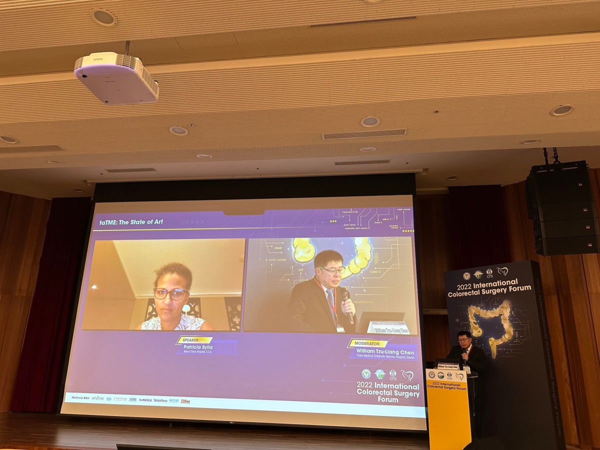 ▲中醫大新竹附醫舉辦2022大腸直腸外科國際論壇，百位國內外醫師參與。（圖/中醫大新竹附醫提供）