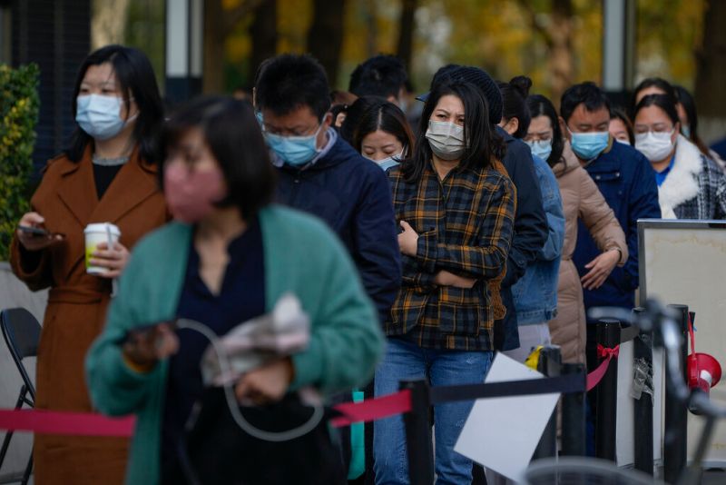 ▲上海市COVID-19疫情單日新增4名本土無症狀感染者，均在隔離管控中發現。（圖／美聯社／達志影像）