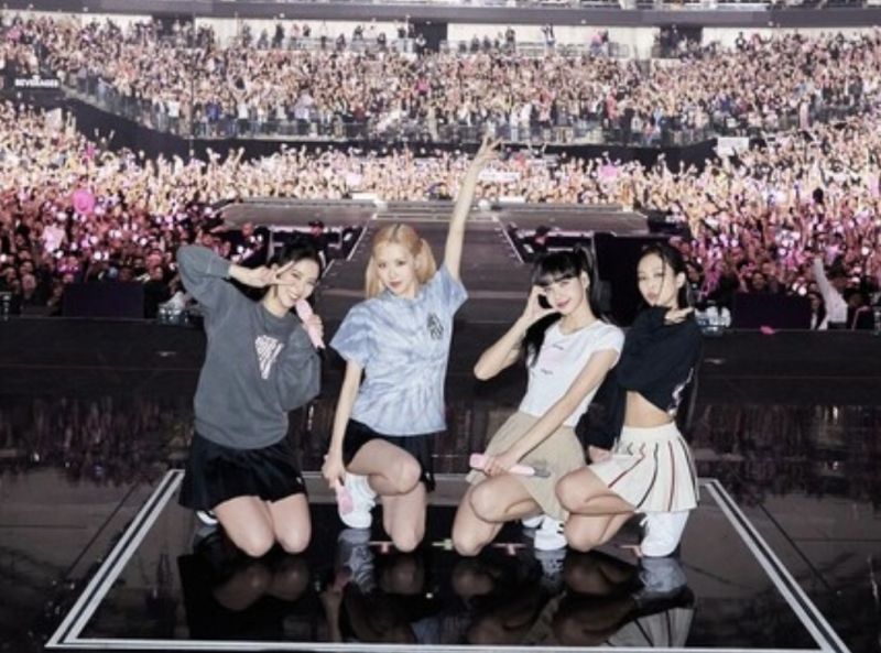▲南韓人氣女團「BLACKPINK」近期舉辦《BORN PINK》世界巡迴演唱會，明年3月18日即將來台舉辦演唱會。（圖/IG@BLACKPINK）