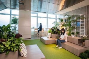 ▲IKEA在2020年與台北101合作，於35樓公用空間打造IKEA全球第一個商業化家具租賃空間。（圖／業者提供）