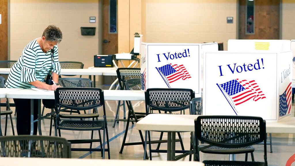 ▲美國期中選舉大勢底定，中國學者分析，由於共和黨在國會的席次提升，可能強化美國對外戰略的鷹派色彩。（圖／美聯社／達志影像）