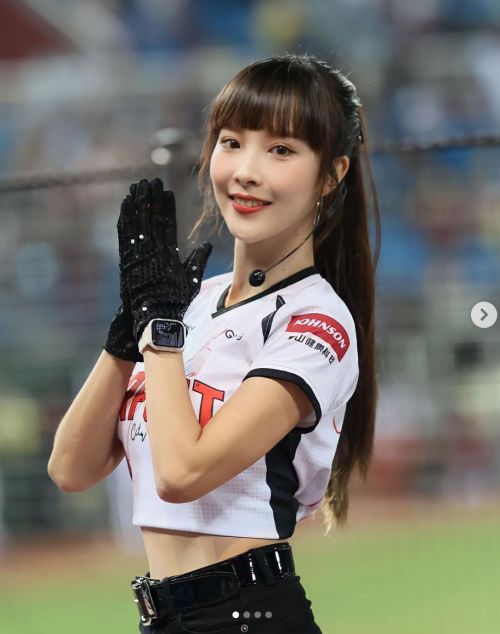 樂天女孩球賽突遇「鹹豬手」十指緊扣！IG氣喊：變態行為 | 娛樂 | NOWnews今日新聞
