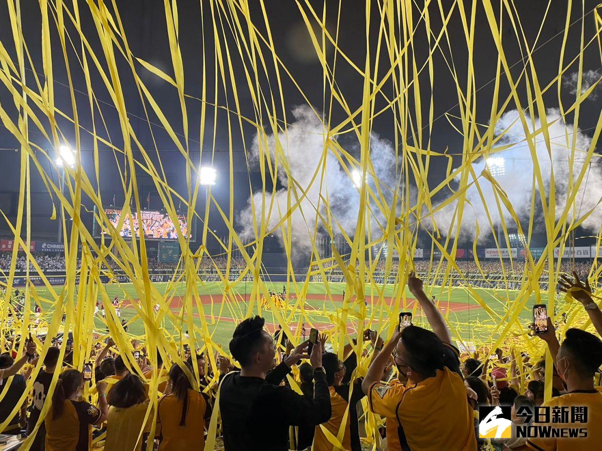 ▲中信兄弟奪冠。（圖／吳政紘攝）
