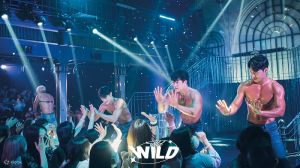 歐爸我來了!Klook也推出台灣、韓國、歐美等地多項商品限量買一送一優惠,包含韓國首爾活力四射的《WILD WILD DREAM》猛男秀 ▲歐爸我來了!Klook也推出台灣、韓國、歐美等地多項商品限量買一送一優惠,包含韓國首爾活力四射的《WILD WILD DREAM》猛男秀。(圖/Klook提供)