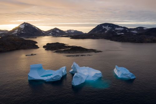 研究：全球暖化　格陵蘭冰川融速20年來加快5倍

