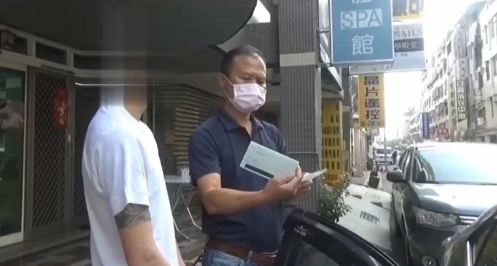 ▲台南一位女子日前透過臉書看到徵人廣告，前往面試時卻誤入求職陷阱，遭關8天。警方獲報後循線逮回2位主嫌，將繼續追查其他共犯。（圖／翻攝畫面）