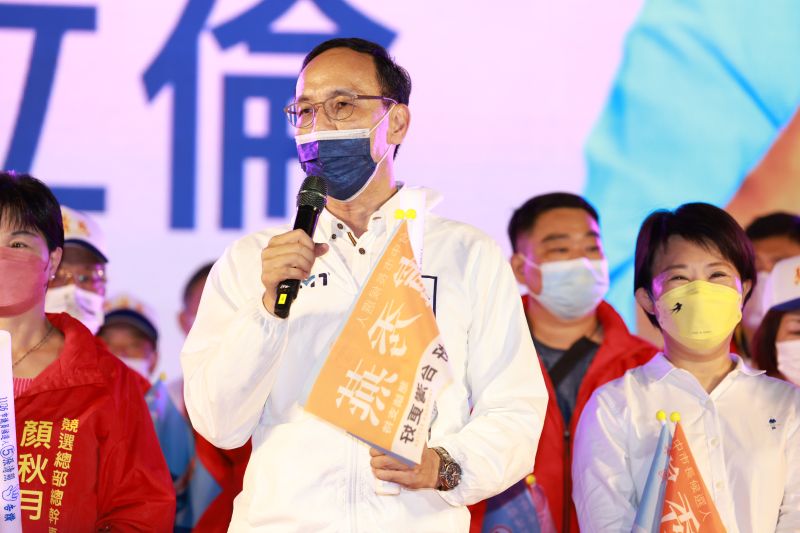 ▲朱立倫指盧秀燕政績卓著,百分之百高票連任。(圖/盧秀燕競總提供,2022.11.11)