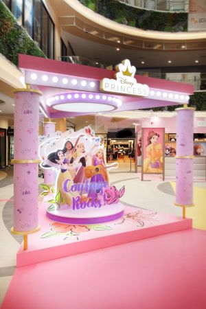 ▲三井OUTLET台南店中央廣場。(圖/業者提供) ▲三井OUTLET台南店中央廣場。(圖/業者提供)