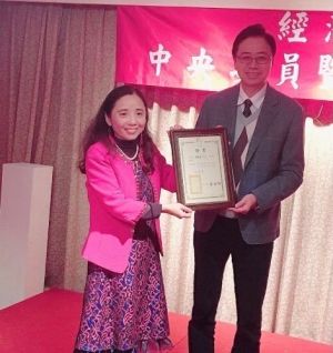 張善政因為與統派經濟黨關係密切遭到質疑,現經濟黨決定舉行記者會,替張善政捍衛聲譽。(圖/讀者提供) ▲張善政因為與統派經濟黨關係密切遭到質疑,現經濟黨決定舉行記者會,替張善政捍衛聲譽。(圖/讀者提供)