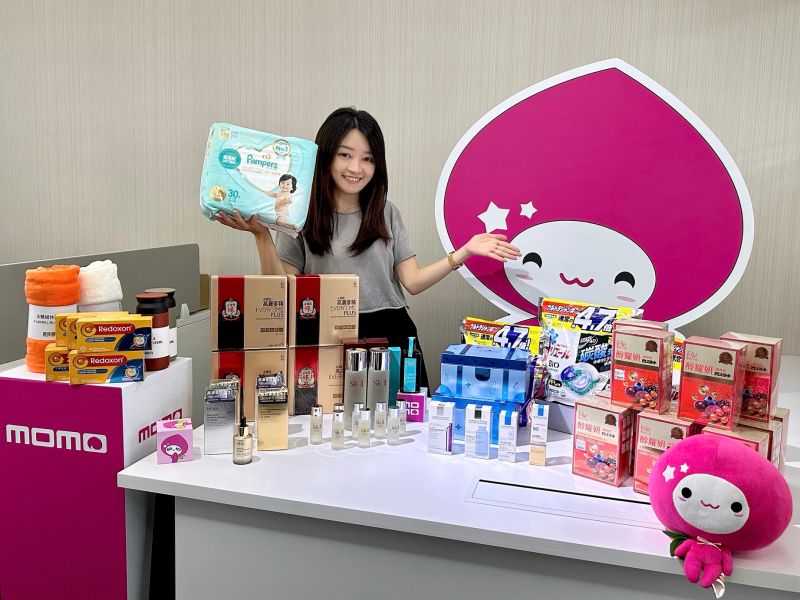 <p>▲momo購物公布雙11各類別的熱銷品，包含iPhone 14 Pro、尿布、保健食品都在熱賣名單中。(圖/官方提供)</p>