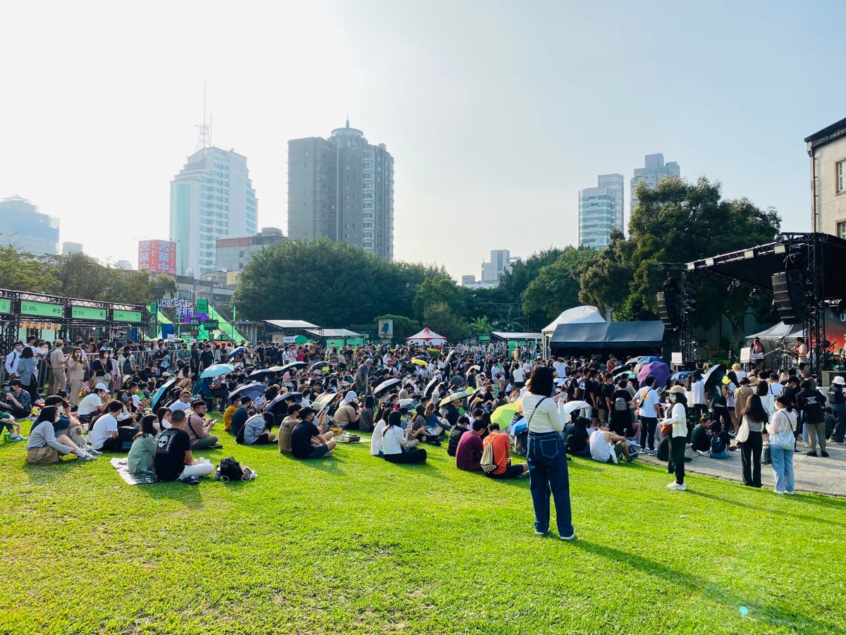 ▲Uber Eats 6週年慶活動，首場於華山舉辦，好天氣的假日吸引相當多的人潮。（圖／官方提供）