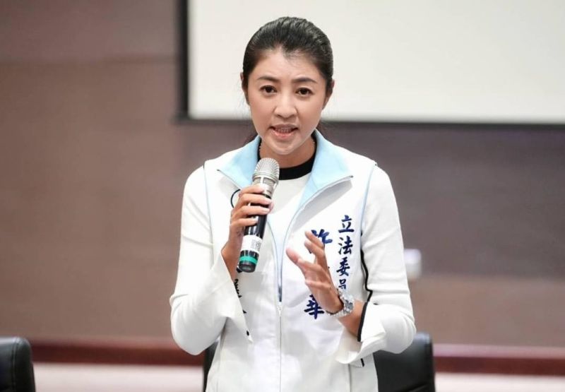 ▲許淑華陣營今公佈的2份民調皆是穩定領先。(圖/許淑華競總提供,2022.11.13)
