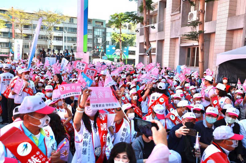 ▲盧秀燕競選總部成立大會,現場人潮滿滿氣勢溫馨。(圖/盧秀燕競總提供,2022.11.13)