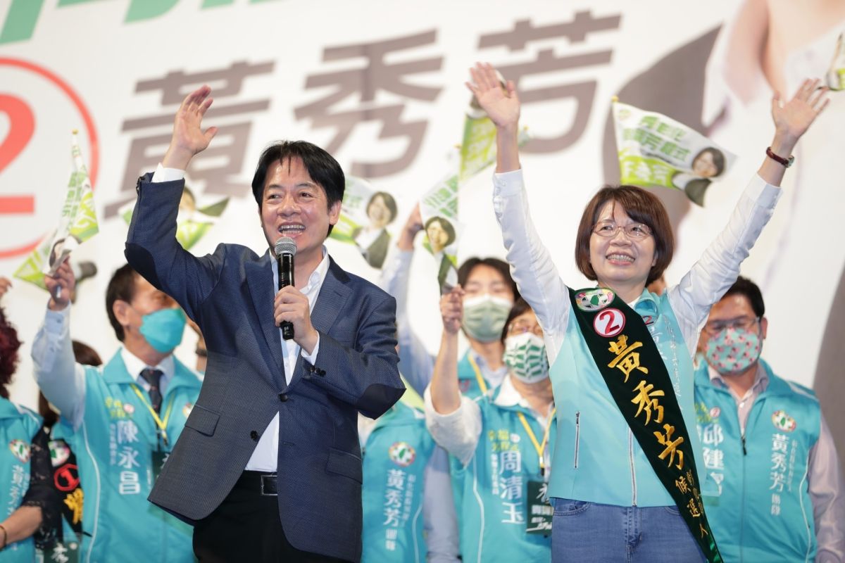 ▲賴清德第7度到彰化，為民進黨縣長候選人黃秀芳站台助講。（圖／黃秀芳競總提供，2022.11.13）