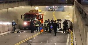 行政院前狂飆釀1死!肇事屁孩襲警遭開槍 法官裁定延押2個月
