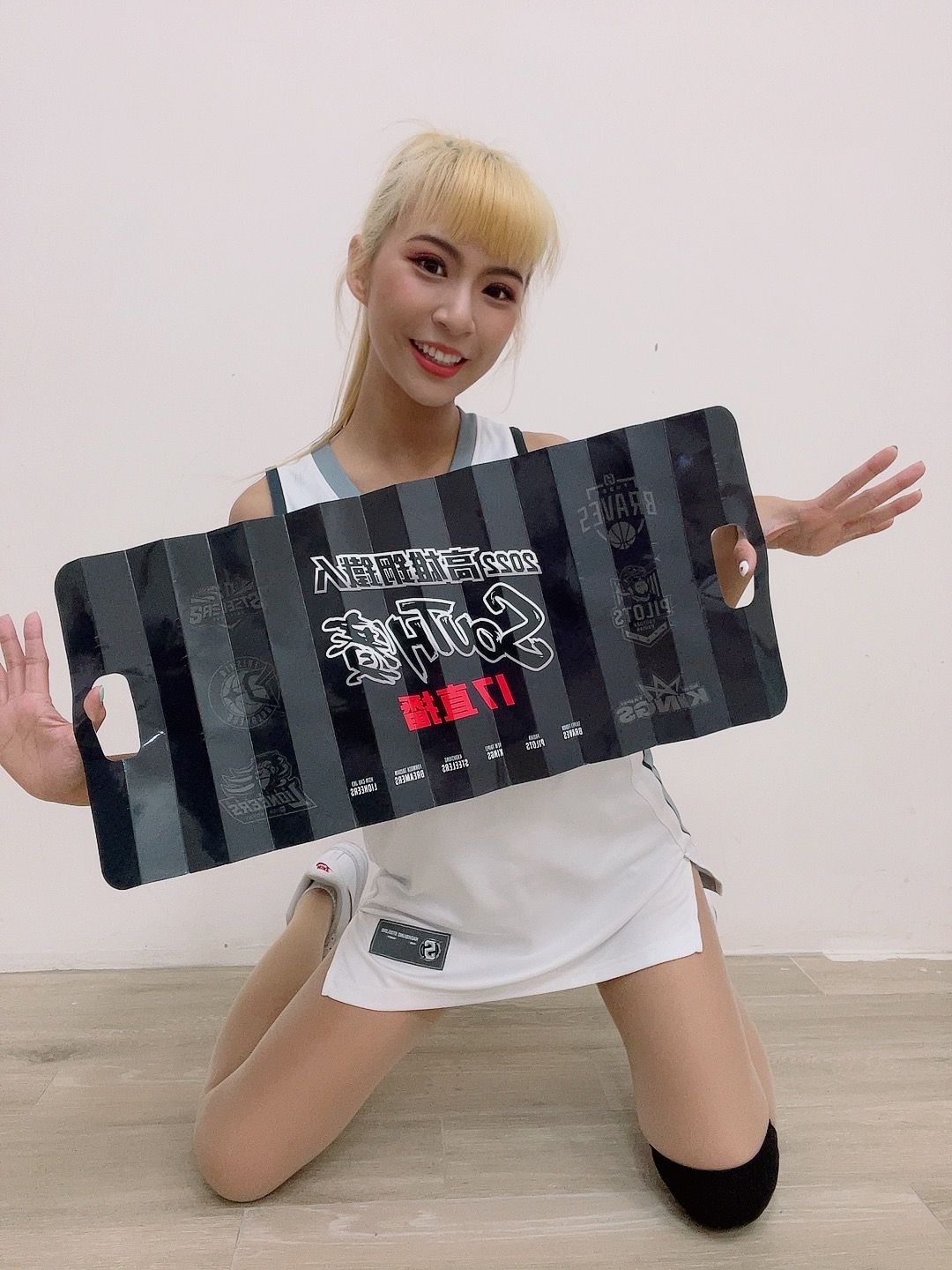 ▲「疑雲」學遍各項才藝，獨鍾舞蹈視為真命天子。球團提供