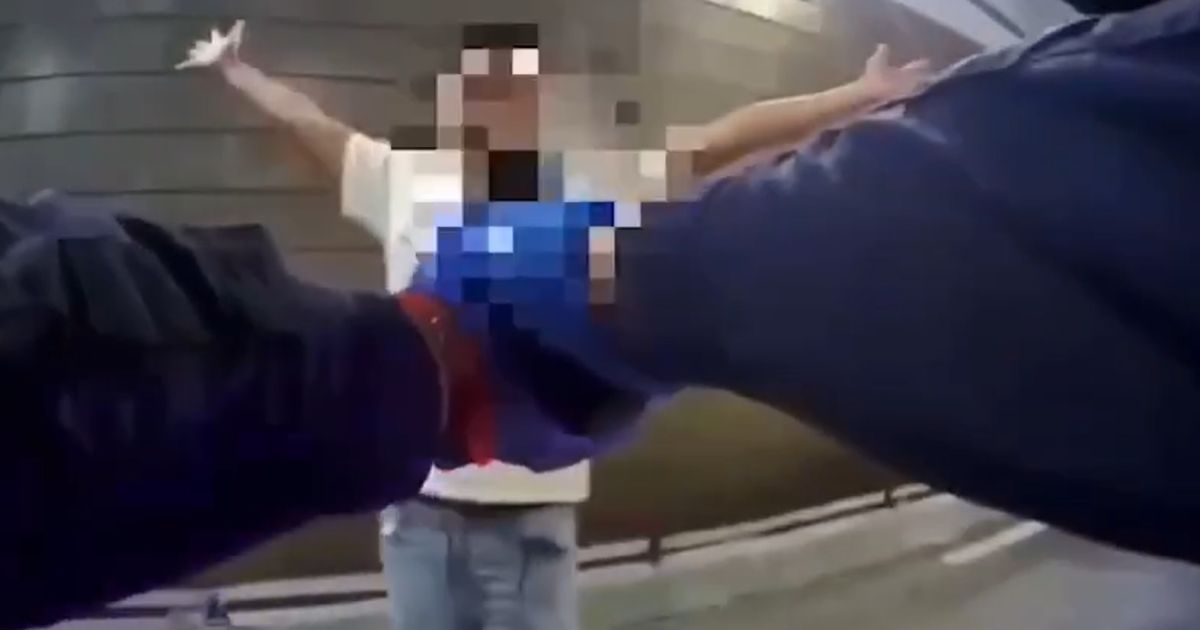 ▲22歲李姓男子酒駕開車釀1死1傷，又企圖襲警奪槍，被警方開槍射中腿部，倒地哀嚎就範。（圖／翻攝畫面）