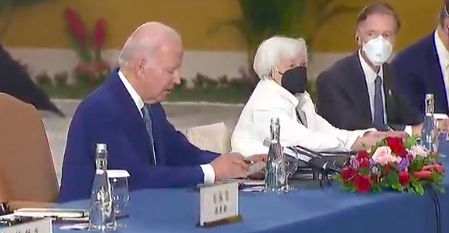 ▲拜習會後記者會，拜登：不認為中國會立即犯台（圖／美聯社／達志影像）