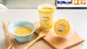 ▲全家再度聯手嵜本SAKImoto Bakery，推出超商首見的新型態玉米濃湯，也能只單買「冰磚」更便宜。（圖／業者提供）