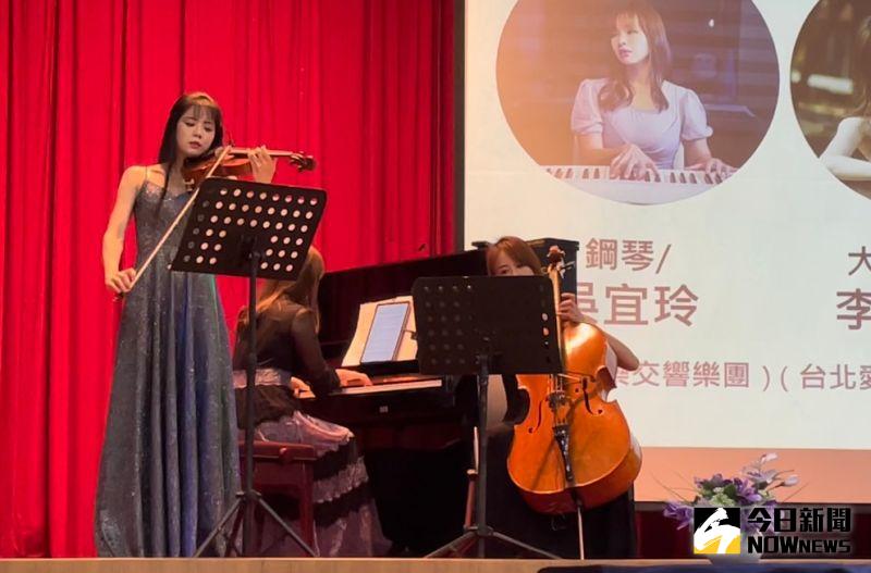▲北院美女法官歐陽儀與台北愛樂交響樂團一起演湊(圖/記者潘千詩攝,2022.11.15)