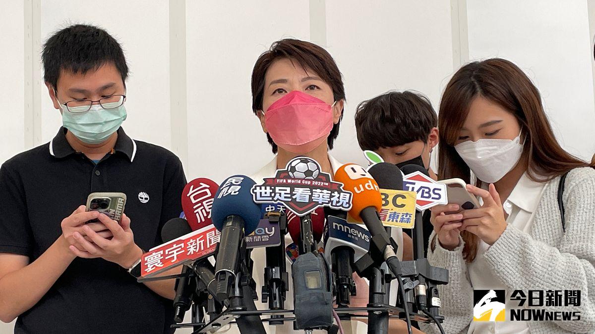 ▲針對陳時中募得9800萬政治獻金一事，台北市長候選人黃珊珊15日直言，應該還有更多是進到民進黨的帳戶。（圖／記者丁上程攝，2022.11.15）