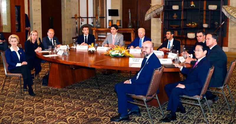 ▲拜登與G7領袖召開緊急會議。(圖/美聯社/達志影像)