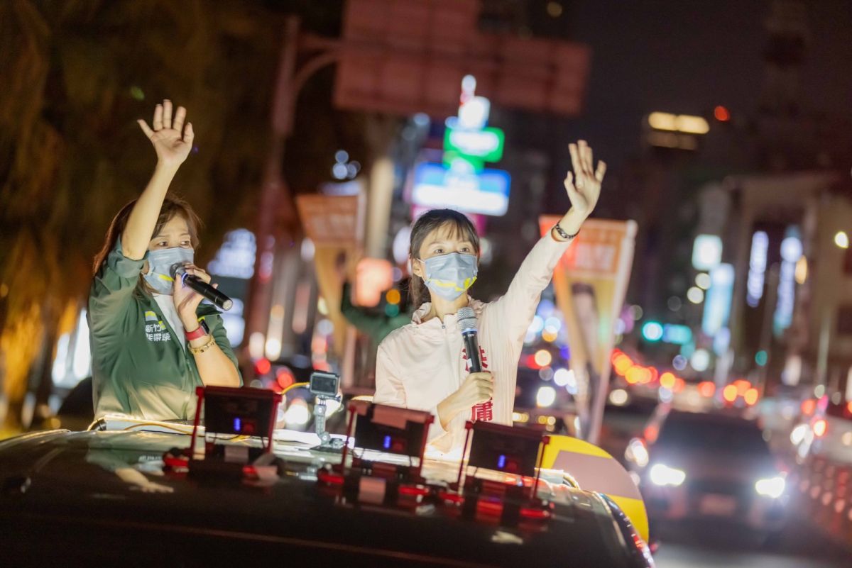 ▲洪慈庸赴新竹與沈慧虹一同車掃，力拚延續新竹光榮。（圖／沈慧虹辦公室提供）