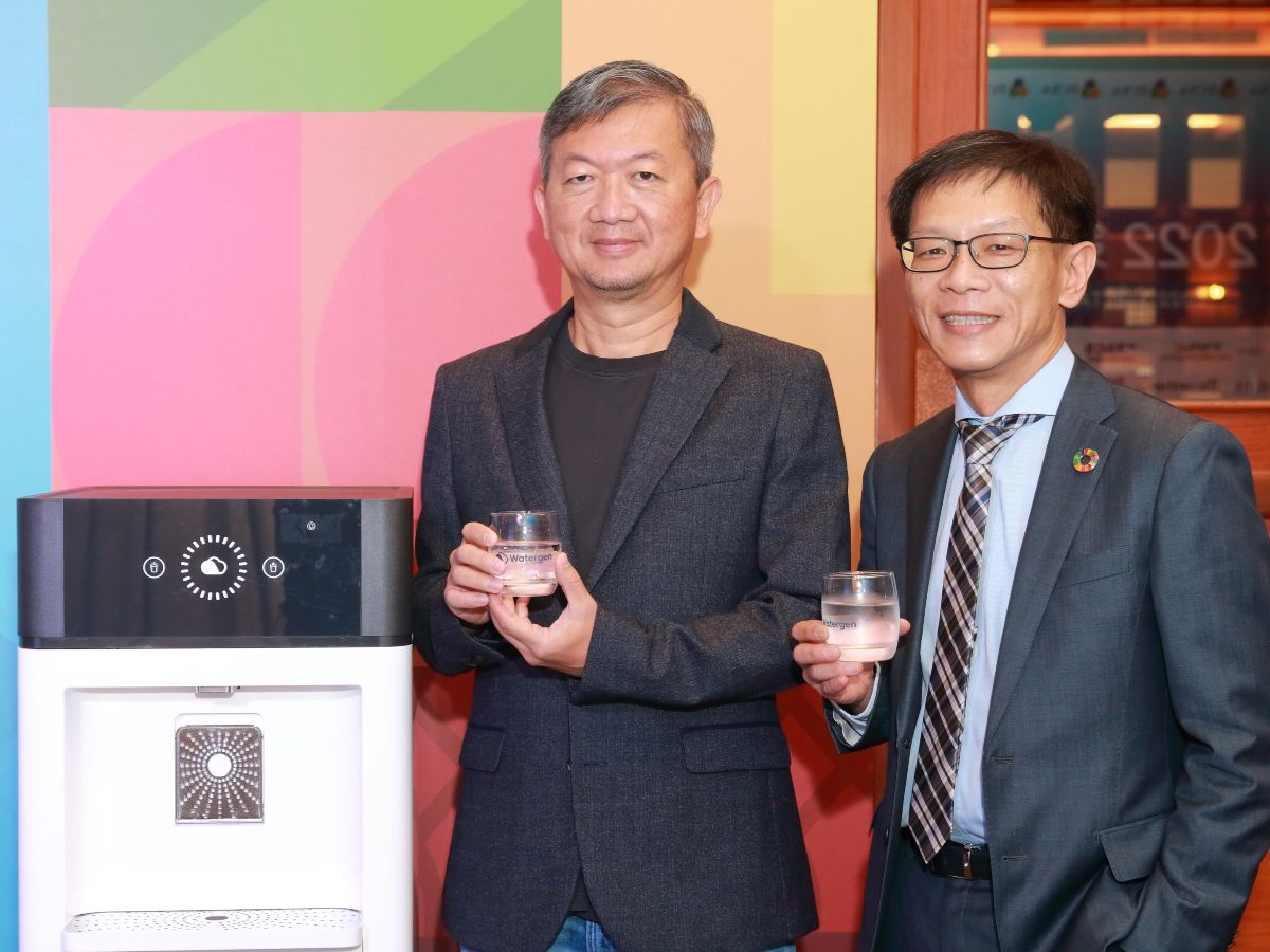 ▲榮甸國際董事長陳宜鋒（左）臺灣永續能源研究基金會副執行長王彬墀（右）。（圖／榮甸國際提供）