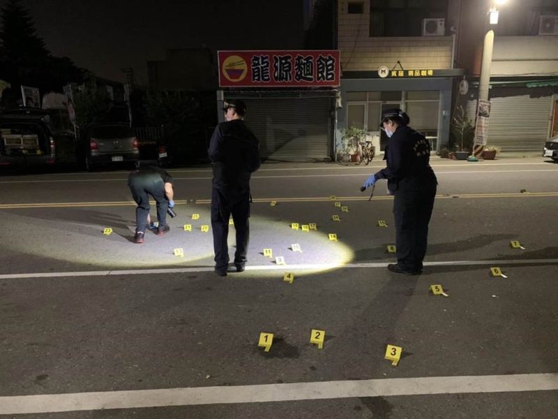▲台南市學甲區10日凌晨連續發生2件槍擊案，共掃射88槍。（圖／翻攝畫面）