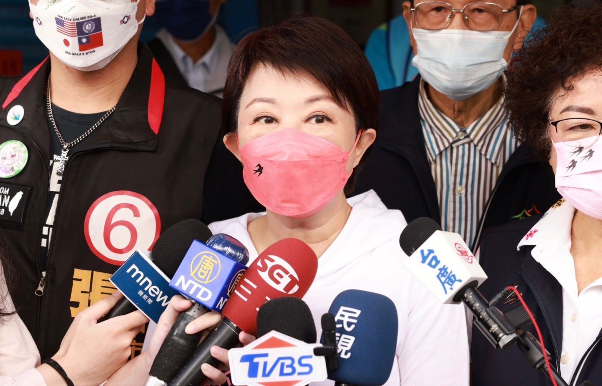 ▲女性候選人的私密影像遭到轉傳公布？盧秀燕說，要強力的譴責，她支持被害人提告。(圖／競總提供2022.11.18)