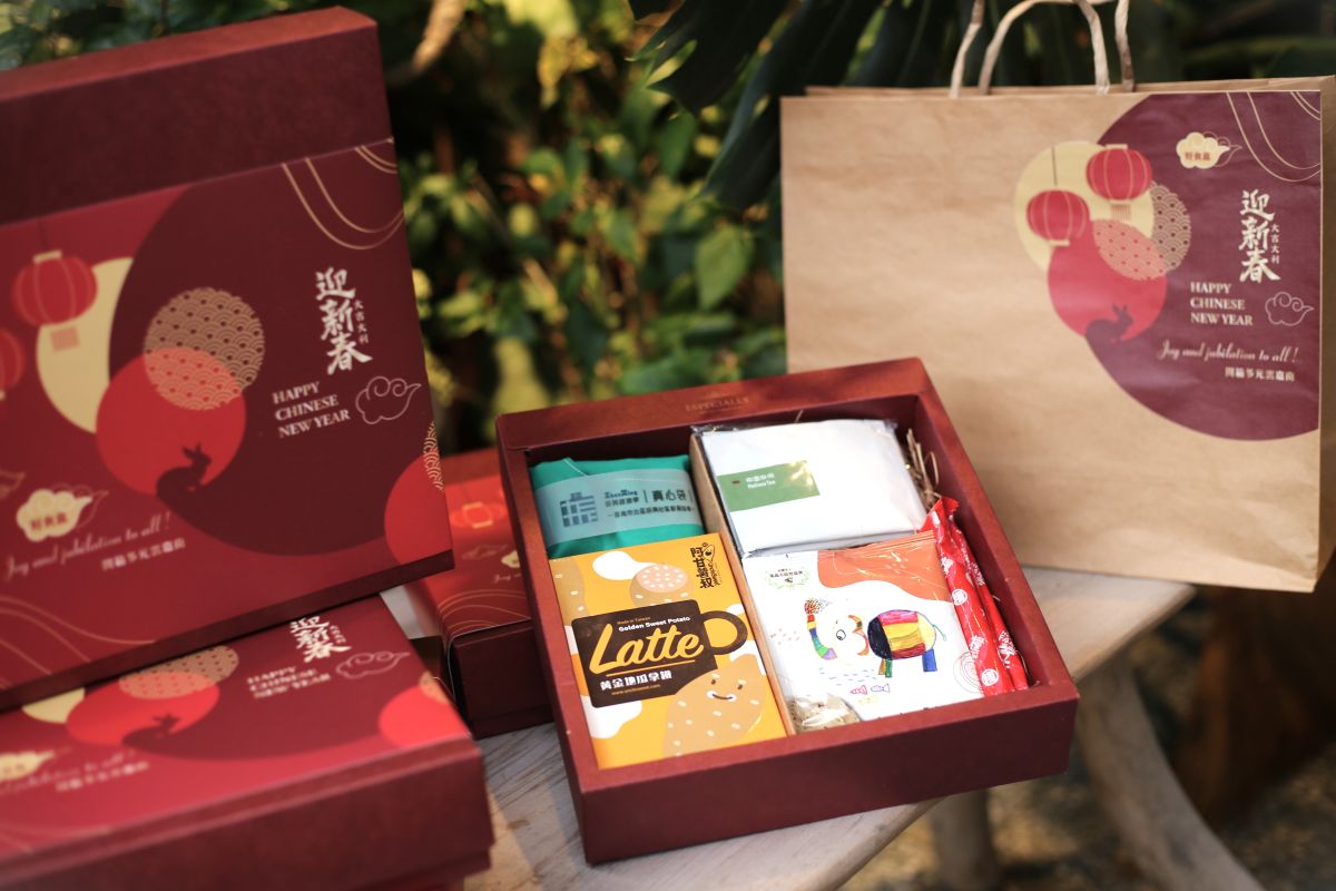 ▲「兔年好食盒」為勞動部雲嘉南分署嚴選在地食材推出的兔年禮盒（圖／雲嘉南分署提供）