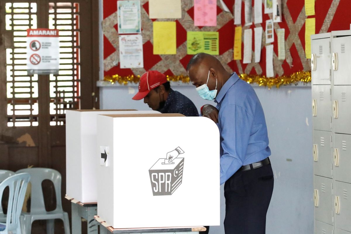 ▲馬來西亞19日舉行大選。（圖／美聯社／達志影像）