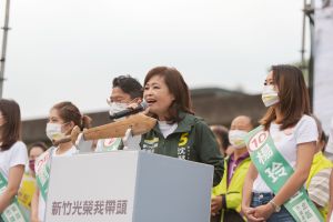 ▲沈慧虹今日舉辦「顧新竹、5幸福」香山大團結造勢，現場擠滿支持者。（圖／沈慧虹辦公室提供）