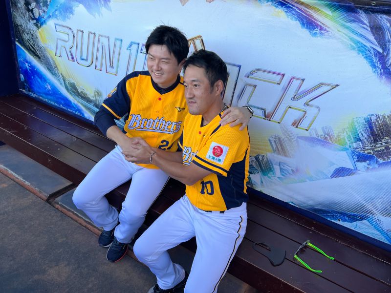 ▲平野惠一（右）將接下中信兄弟總教練兵符，過去他與林威助當過5年隊友。（圖／NOWnews資料照）