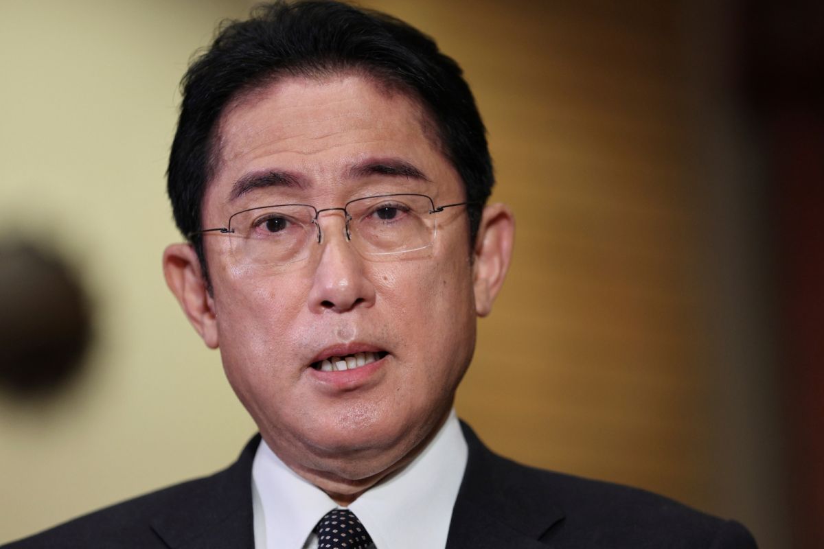 ▲日本產經新聞今天發自北京的報導指出，已知日本首相岸田文雄11月17日在泰國與中國國家主席習近平會談時，曾當面籲請放寬中國過嚴的COVID-19（2019冠狀病毒疾病）防疫限制。（圖／美聯社／達志影像）