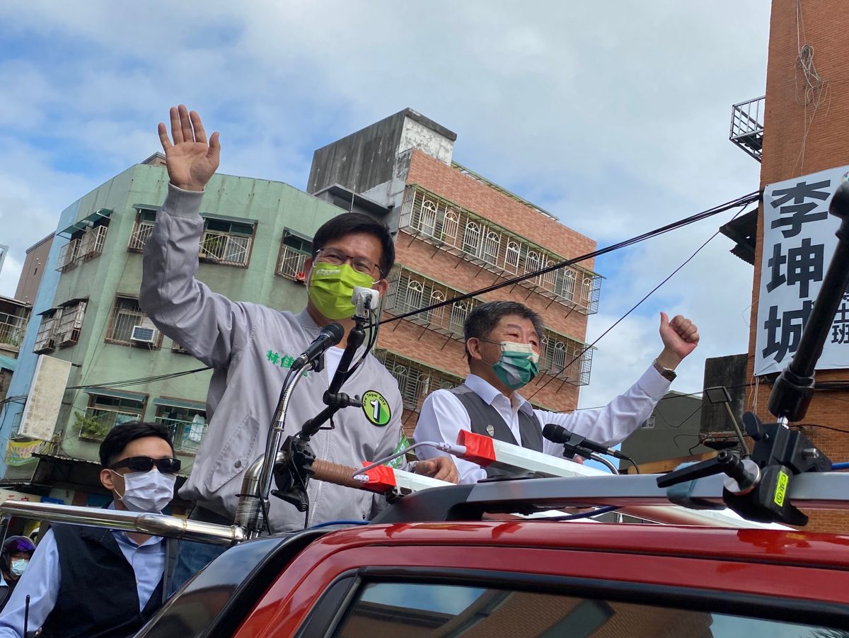 ▲對於薛瑞元「掮客說」惹議挨批，陳時中稱薛不但非豬隊友，更是非常適任的部長。（圖／記者陳威叡攝，2022.11.21）