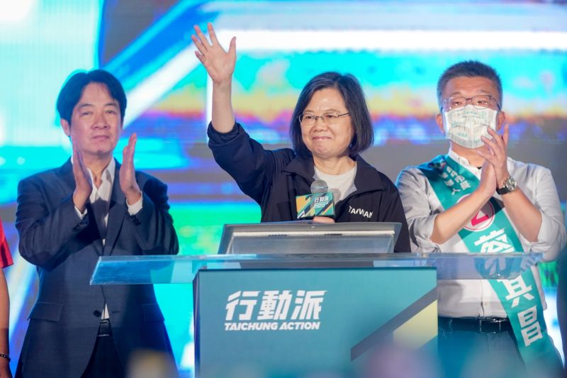 ▲網友認為賴清德原本在2024總統大選高機率會當選,如今九合一選舉民進黨大敗,兩年後總統選戰結果將可能有所異動。(圖/蔡其昌競總提供,2022.11.22)