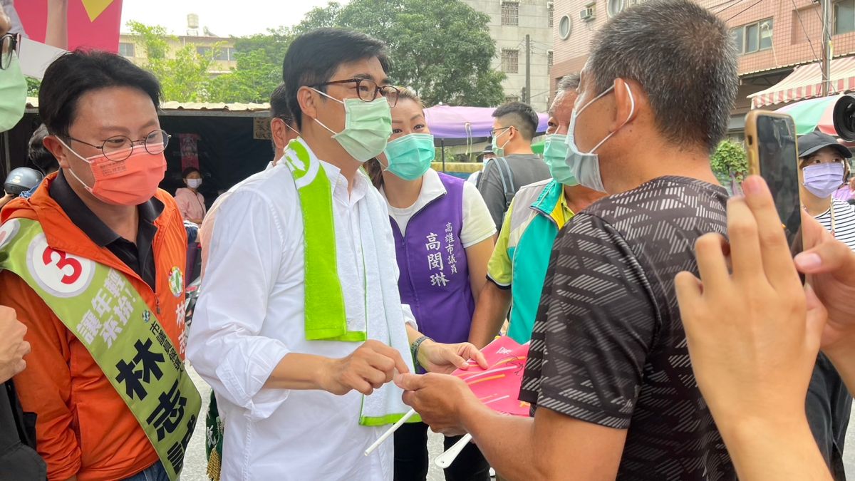 ▲高雄市長陳其邁表示，接下來三天都會在高雄，也呼籲在外縣市的朋友一定要回家投票！（圖／記者郭凱杰翻攝）