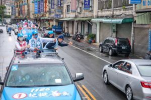 業配 ▲張善政直搗對手本命區!連勝文、萬美玲相挺迎選民熱情。(圖/張辦提供)