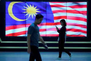 馬來西亞陷政治僵局　星馬媒體：「希盟、國陣配」有譜
