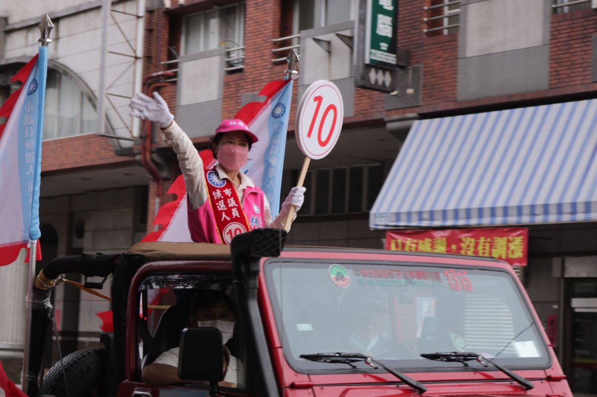 ▲選單最後一天，東南區候選人林霈涵拼勁衝刺，力拼東南區最關鍵一席。（圖／林霈涵競總提供）