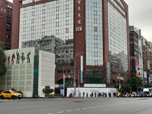 房市／信義房屋觀察　台北東區商圈店面持續換血
