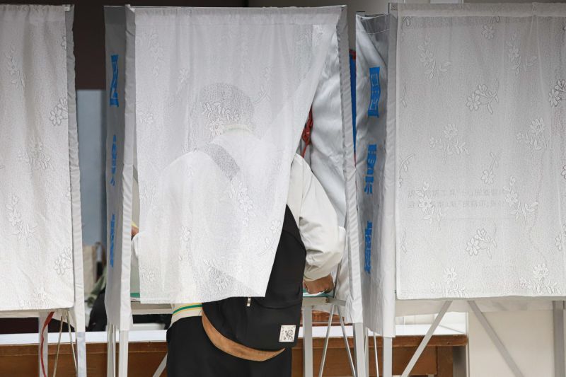 ▲高雄市大社區一處投開票所，傳出有男子撕毀選票。（示意圖，非本文當事者／NOWnews攝影中心）